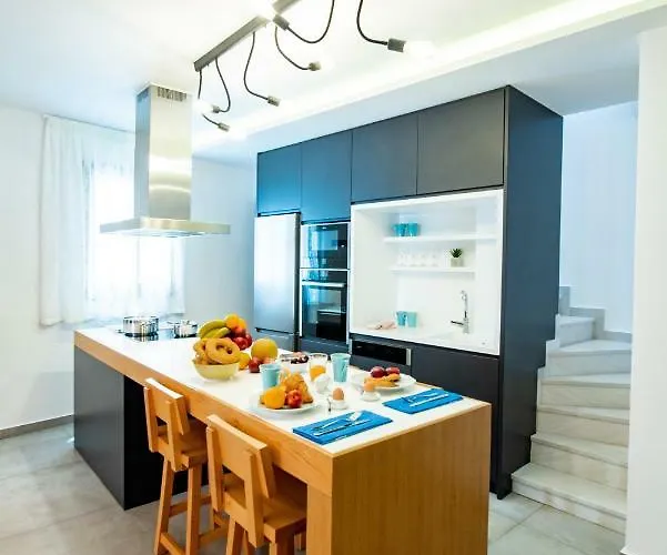 In (adults Only) Βίλα Λίνδος